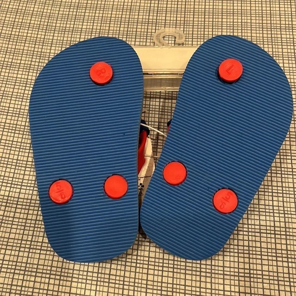 New Mickey Mouse 5/6 Small Sandals Disney Disneyland Disneyworld NWT